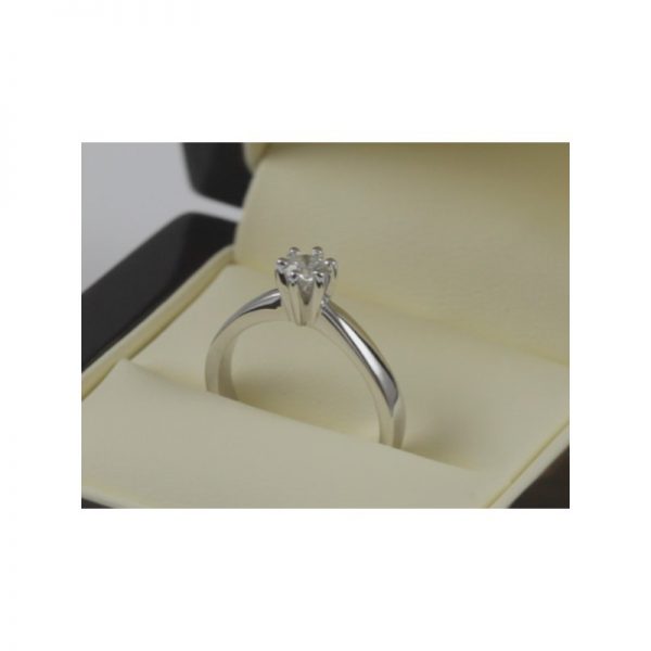 Solitérny zásnubný prsteň s diamantom 0.40 ct